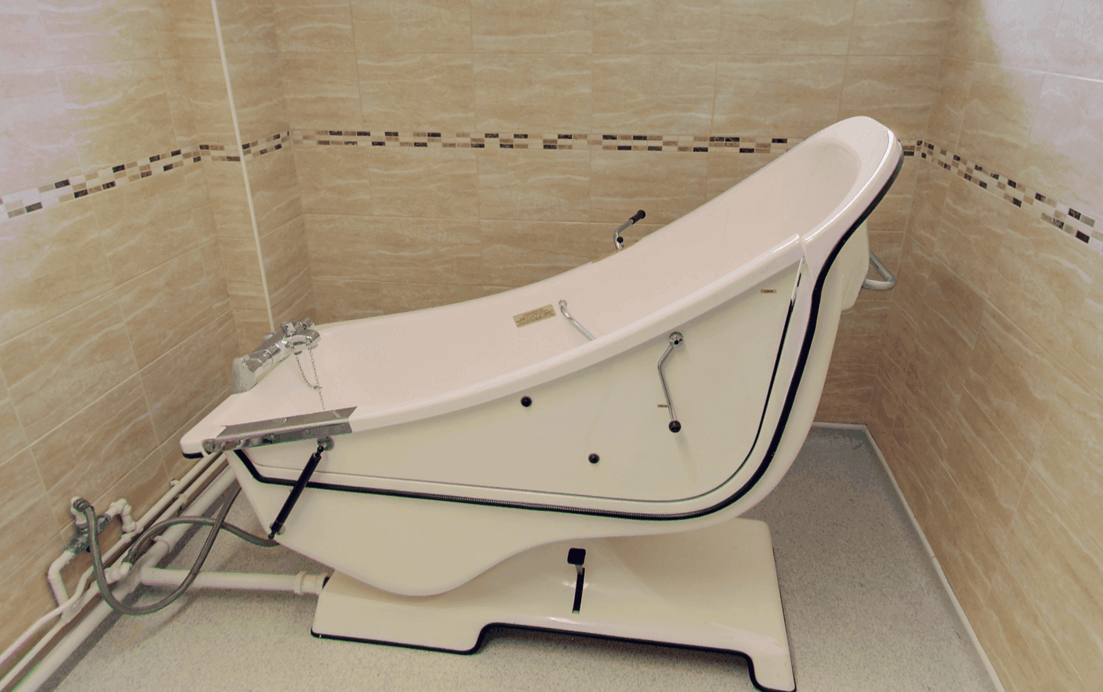 Shaw Healthcare - Llys Hafren care home - 007