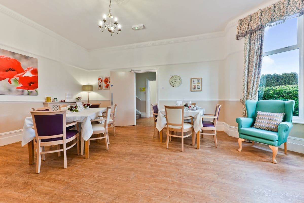 Surbiton Care Home in Surbiton 4