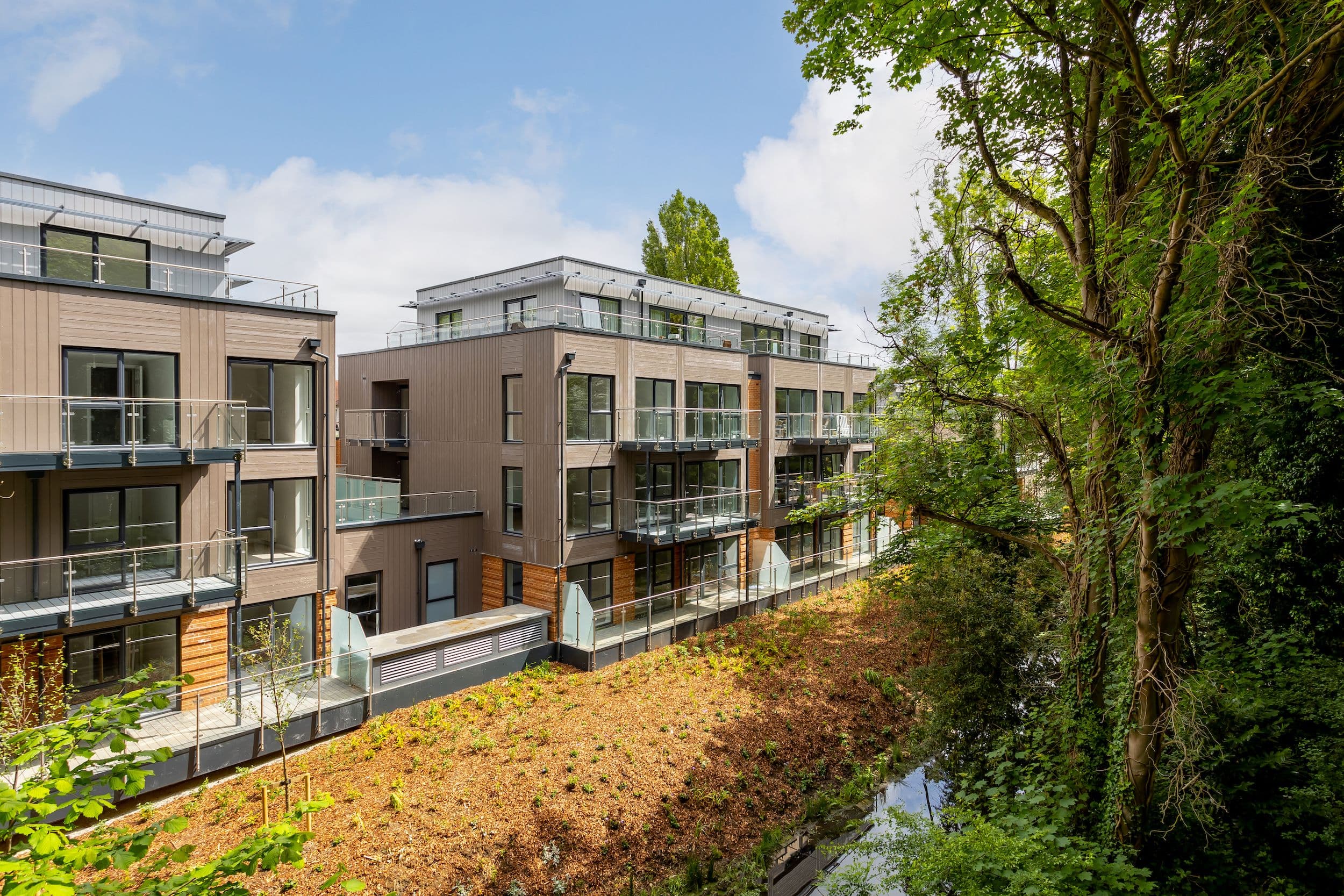 Birchgrove - Lower Mill Apartments in Kingston Road, Ewell - 000