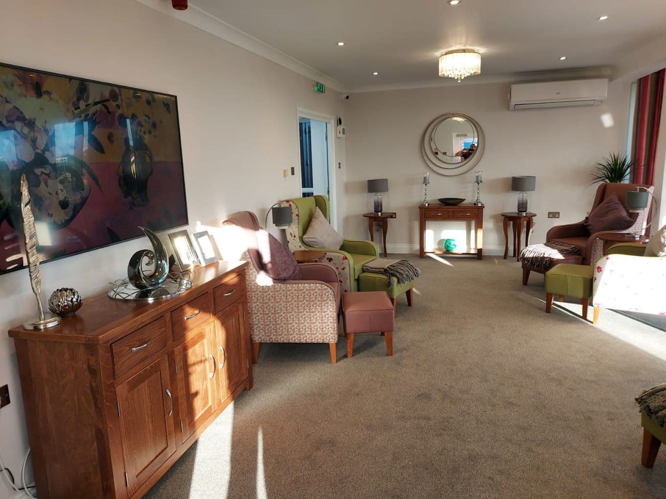 Luxury Care - Eagles Mount care home 2