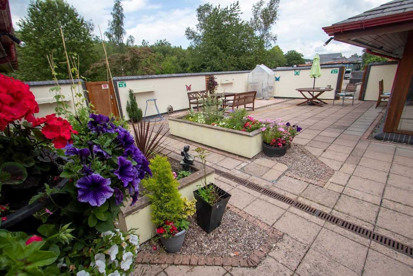 Shaw Healthcare - Maes-y-Wennol care home - 003