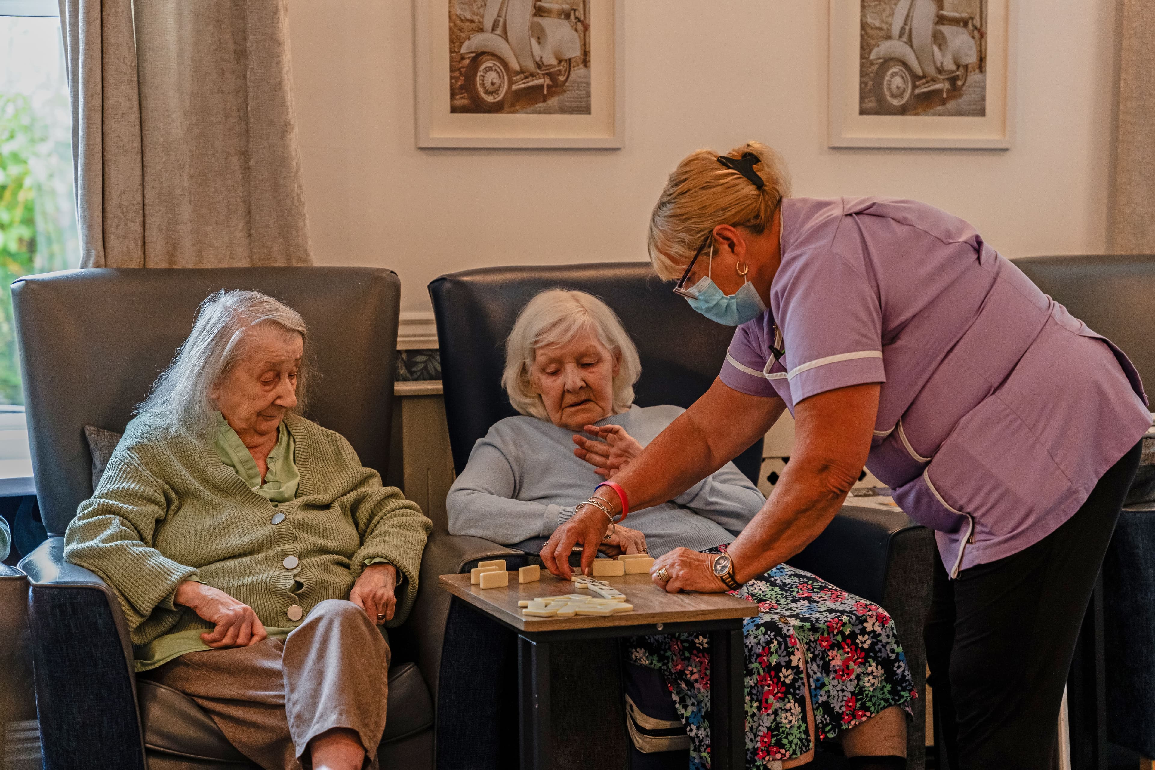 AgeCare - Minchenden Lodge care home 017