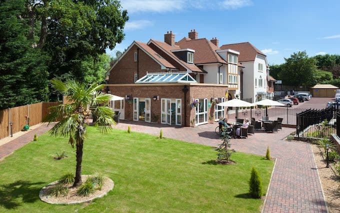 B&M Care - Milford Lodge care home - 005