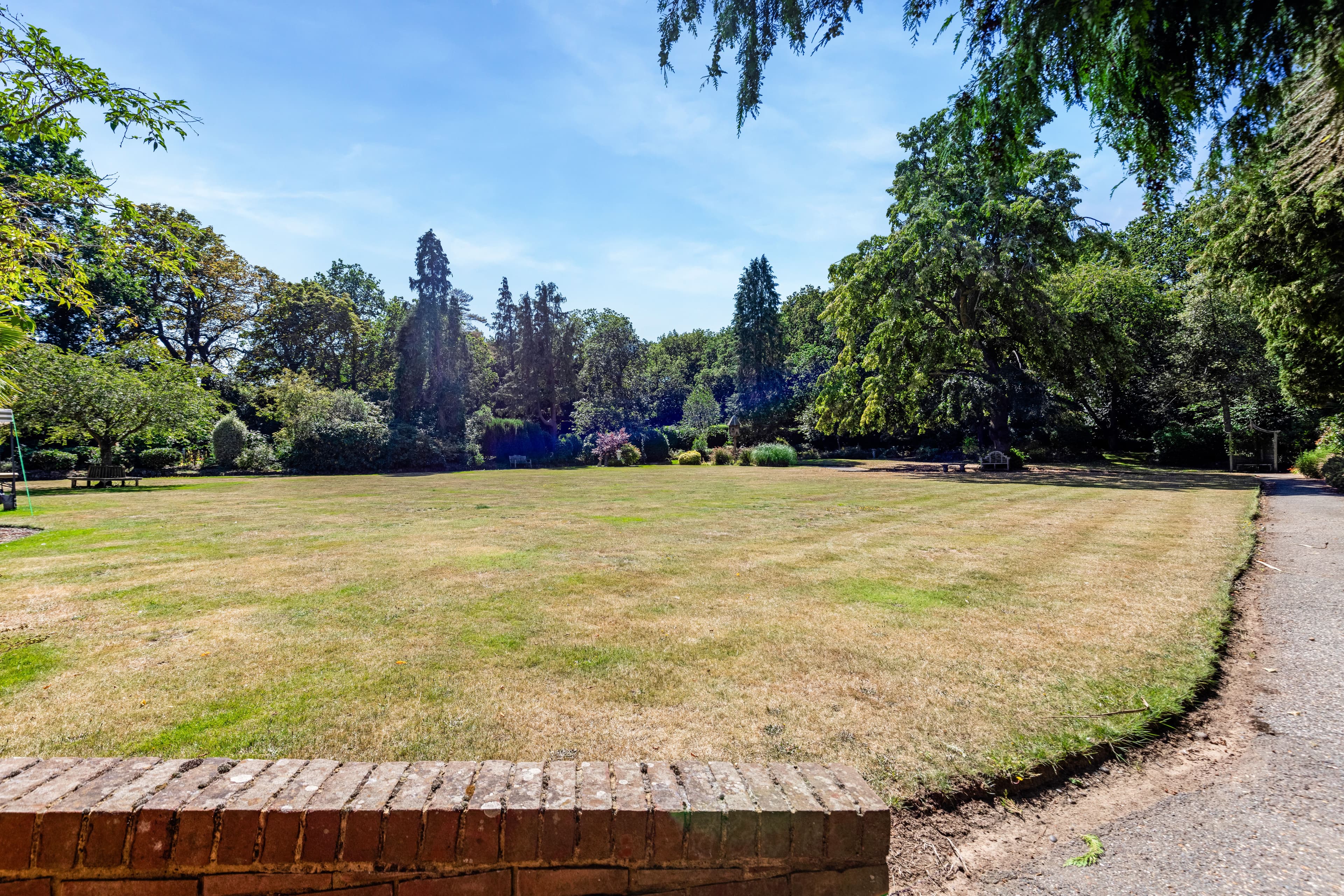 Mills Care Group - Fallowfield care home - 012