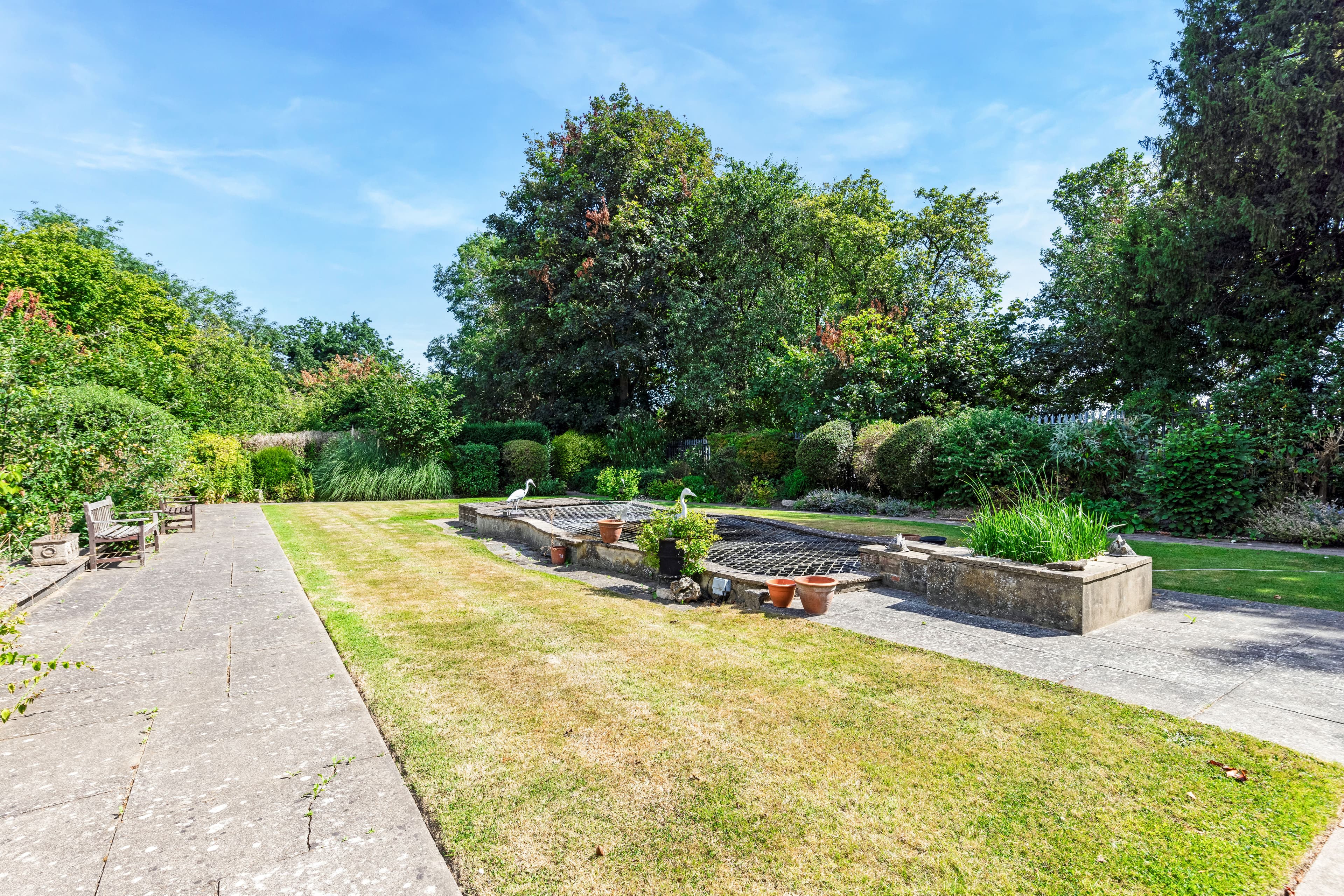 Mills Care Group - Fairmount care home - 010