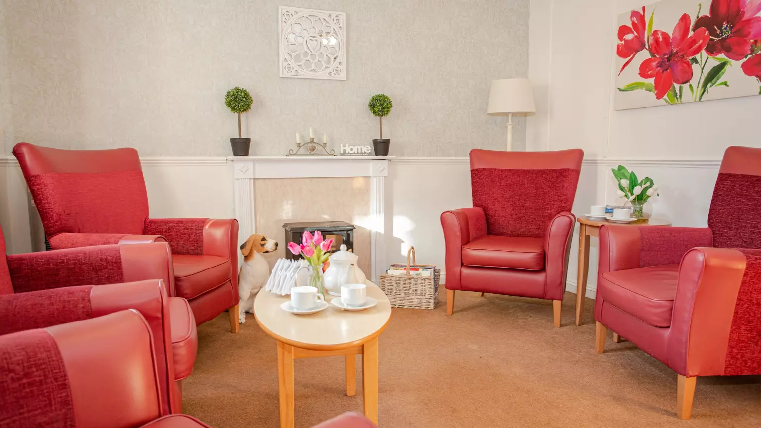 Lounge of Moutnbatten Lodge care home in Hemel Hempstead, Hertfordshire