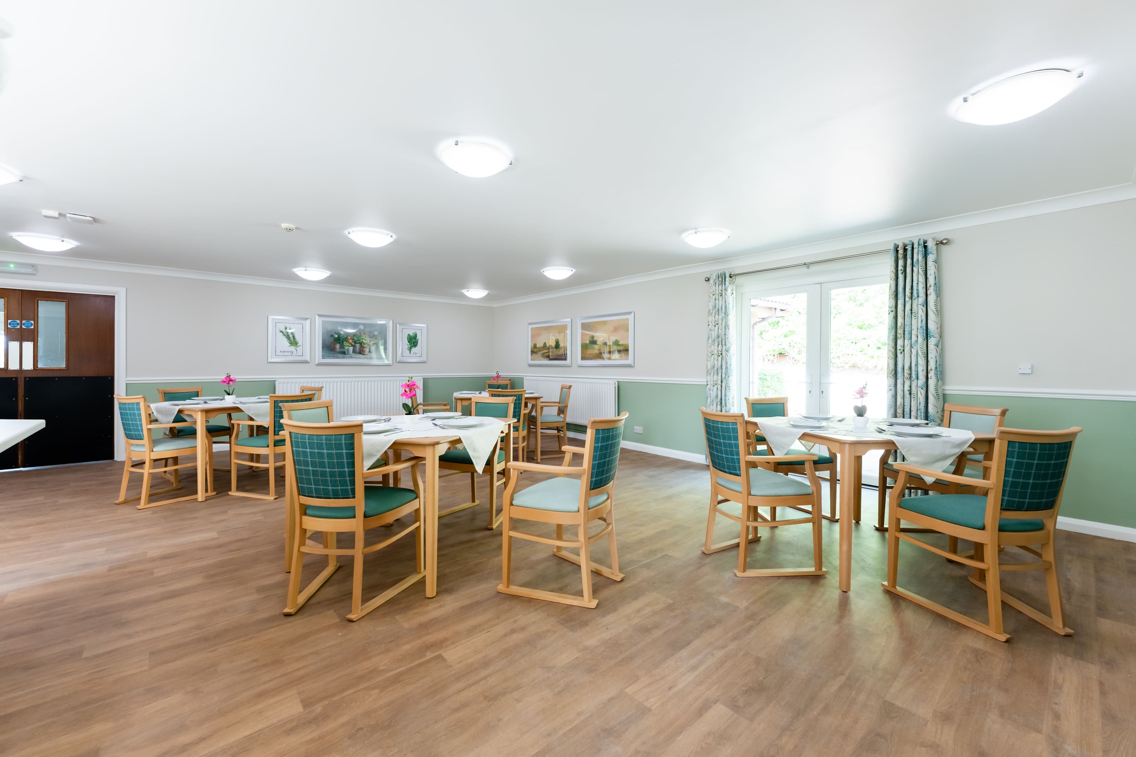 Advinia Health Care - Netherton Green care home - 007
