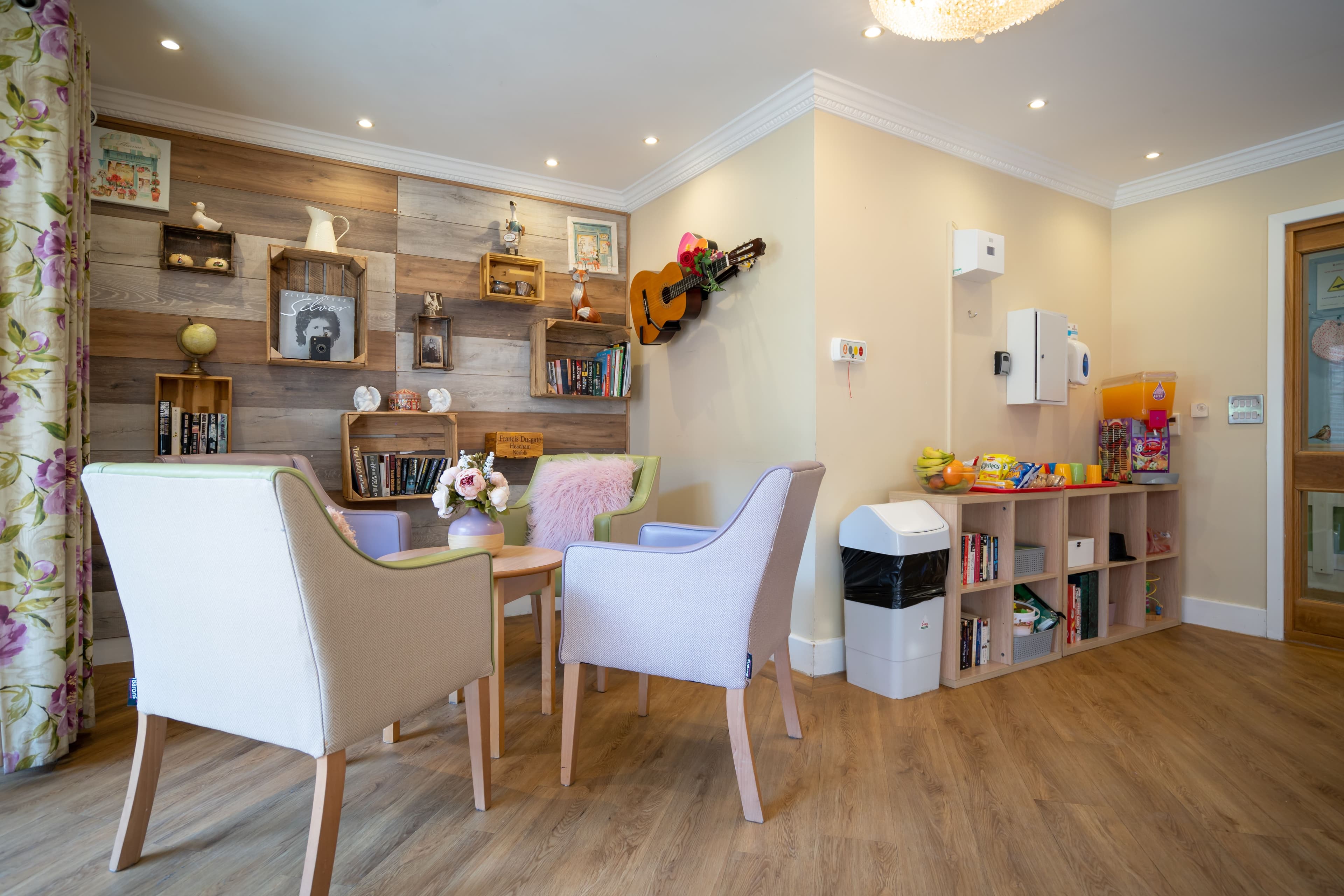 Lounge area of Aranlow House Care Home in Poole, Dorset