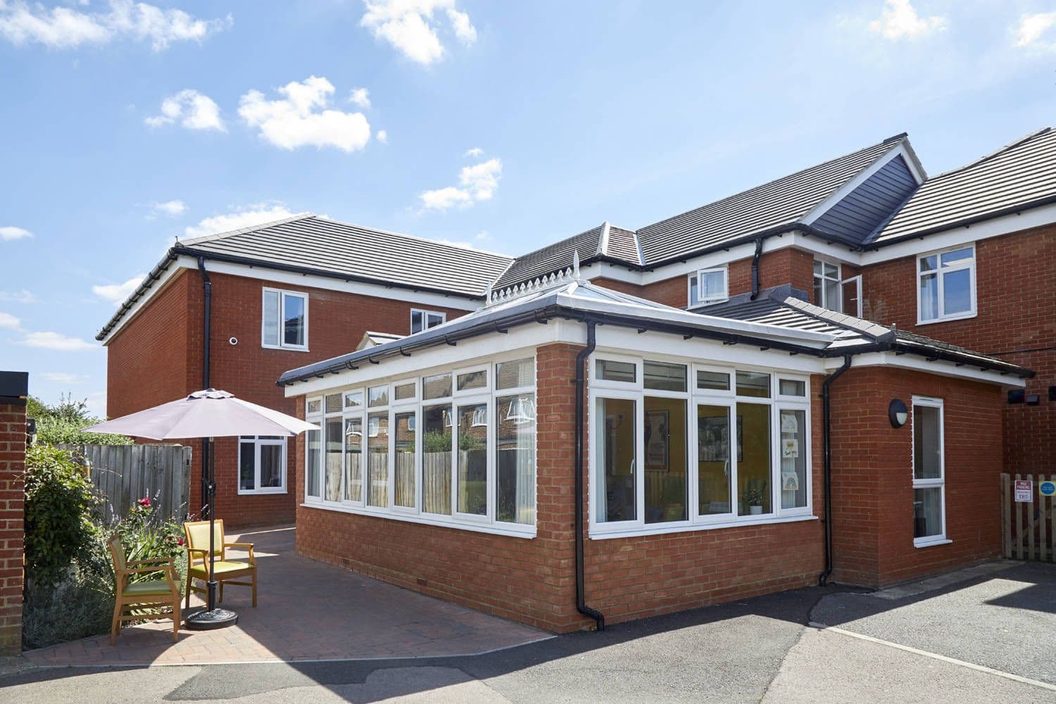 Newgrange Care Home in Cheshunt 1