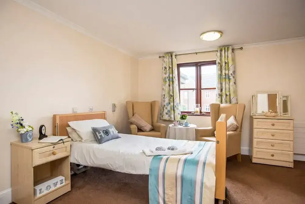 Norfolk House care home bedroom