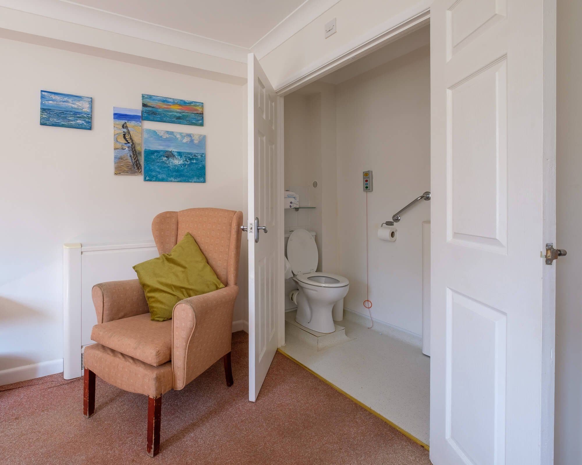 Island Healthcare - Northbrooke House care home 004