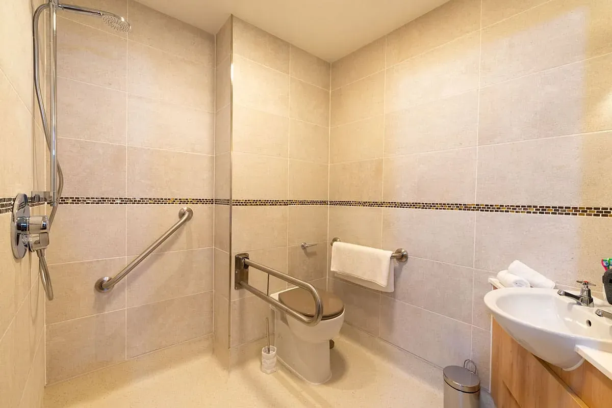 Ardale - Oakham Grange care home - 012