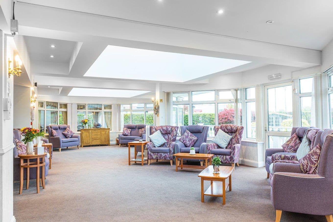 Lounge of Oakland Grange care home in Littlehampton