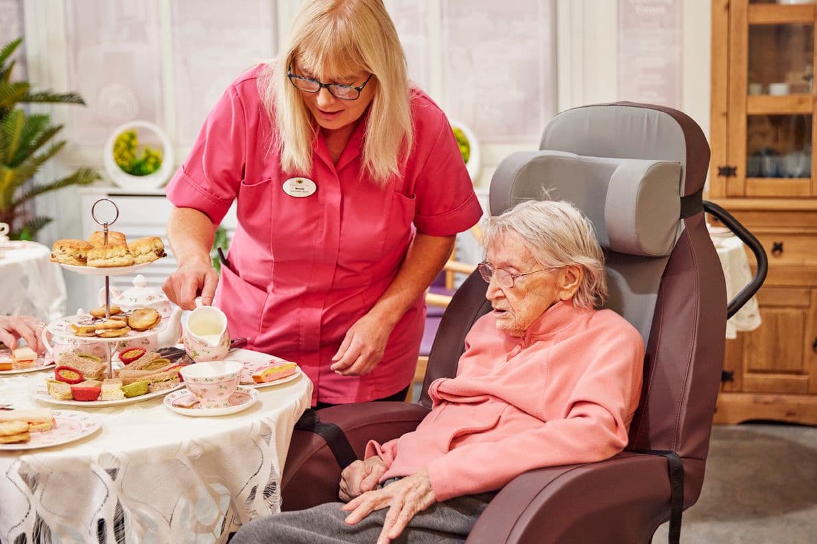 The Future Care Group - Oaklands House care home 005