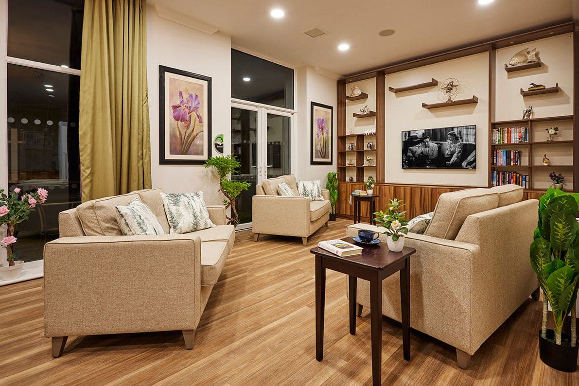 Aria Care - Oaklands House care home - 002
