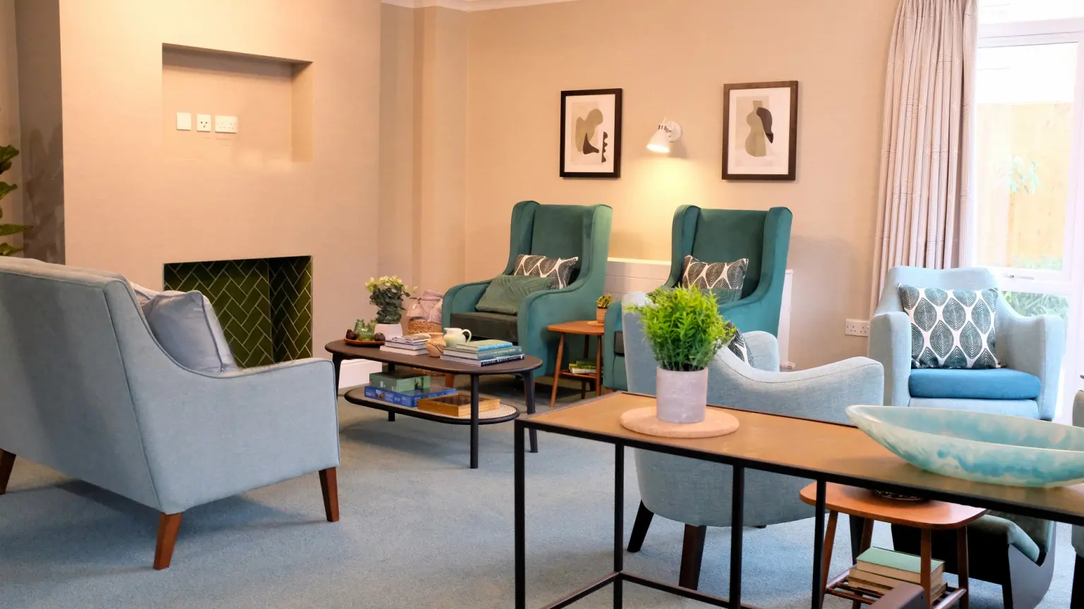 Lounge of Oakmoor Lodge care home in Bushey, Hertfordshire