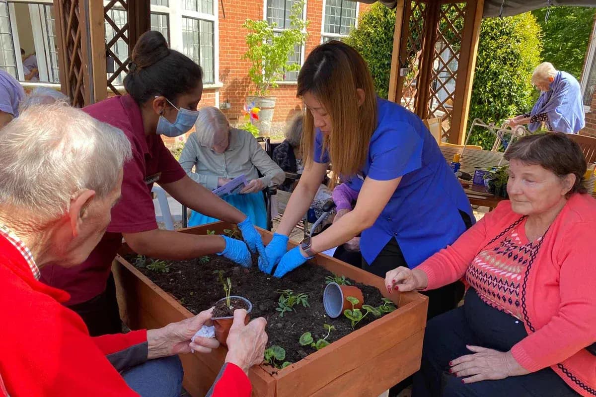 Jasmine Care - Orangery Care care home - 003