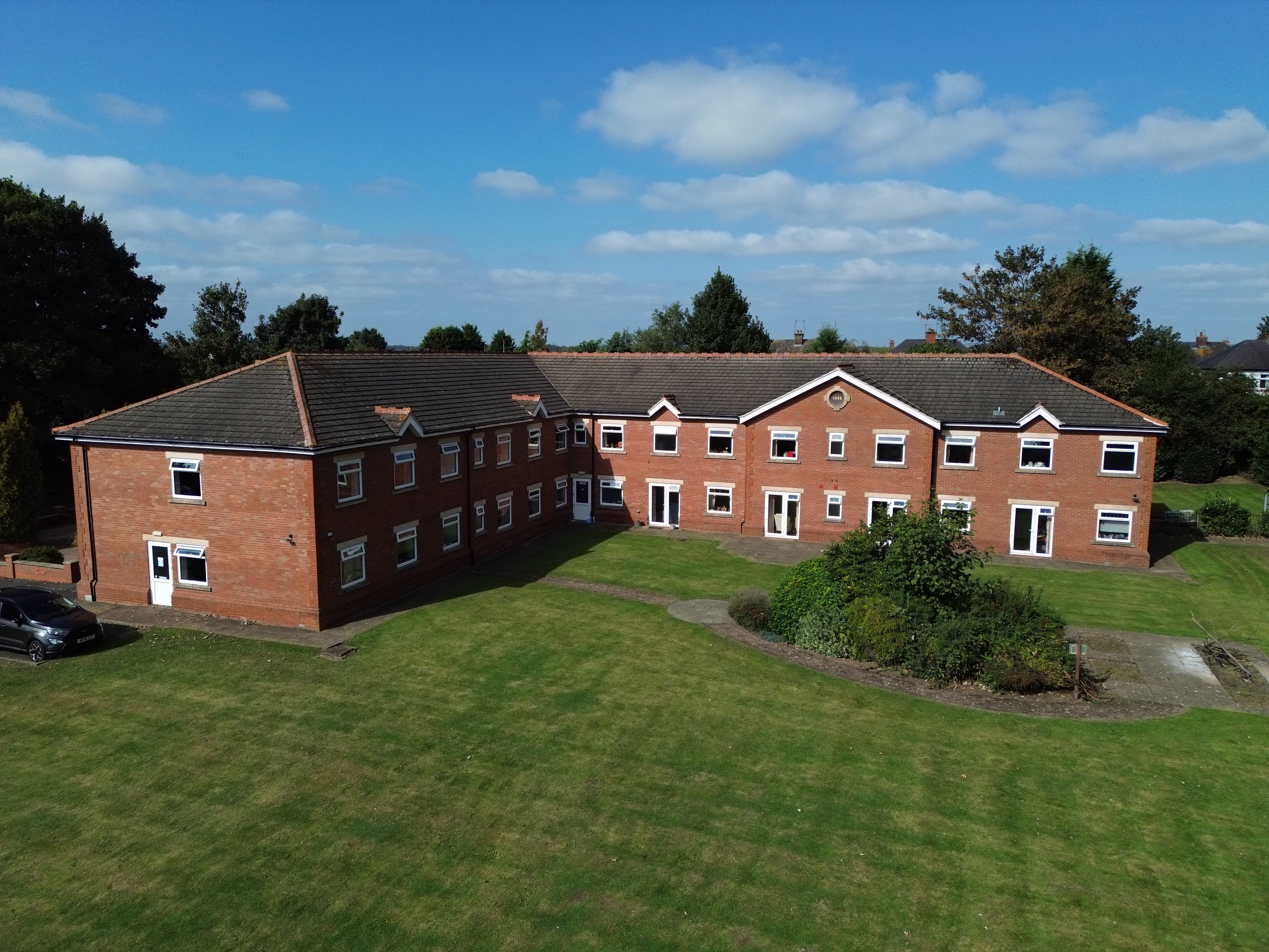 Midlands Care - Parkhouse Grange care home - 008
