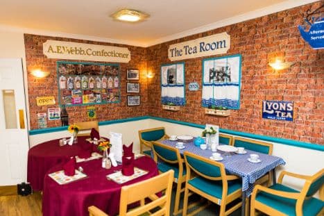 Independent Care Home - Parkfield House care home 3