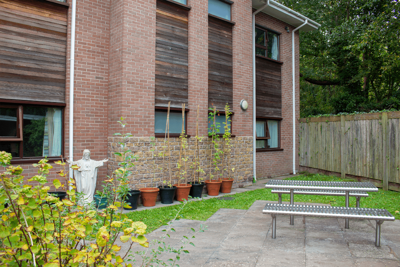 Shaw Healthcare - Cartref Cleddau care home - 014