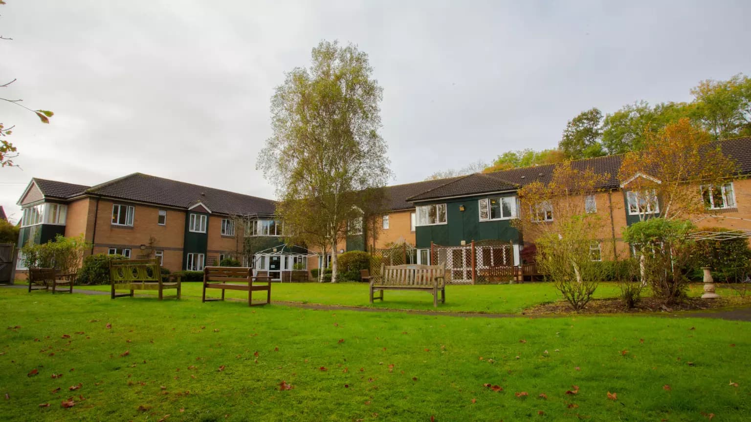 Pinewood Lodge Care Home | Watford | Lottie