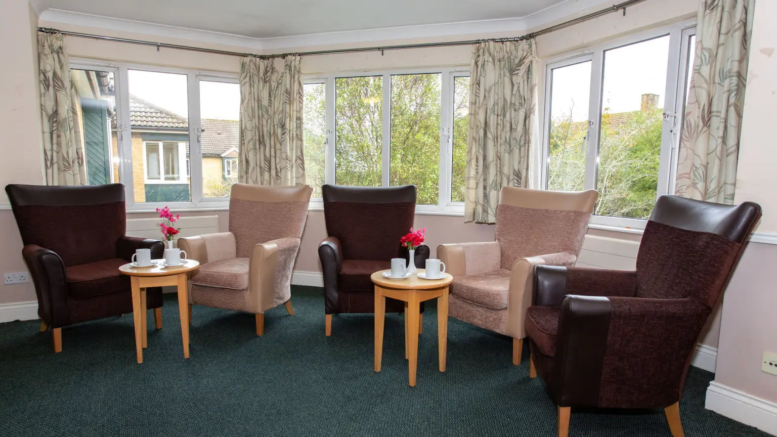 Lounge of Pinewood Lodge care home in Watford, Hertfordshire