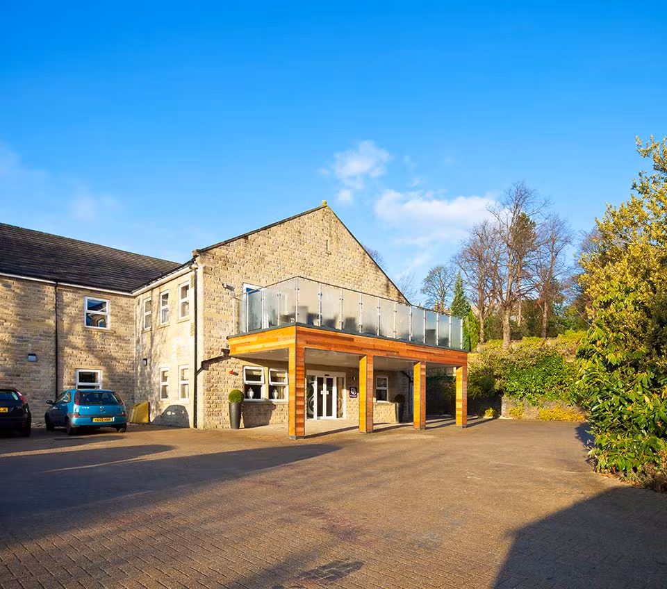 Independent Care Home - The Porterbrook care home 2