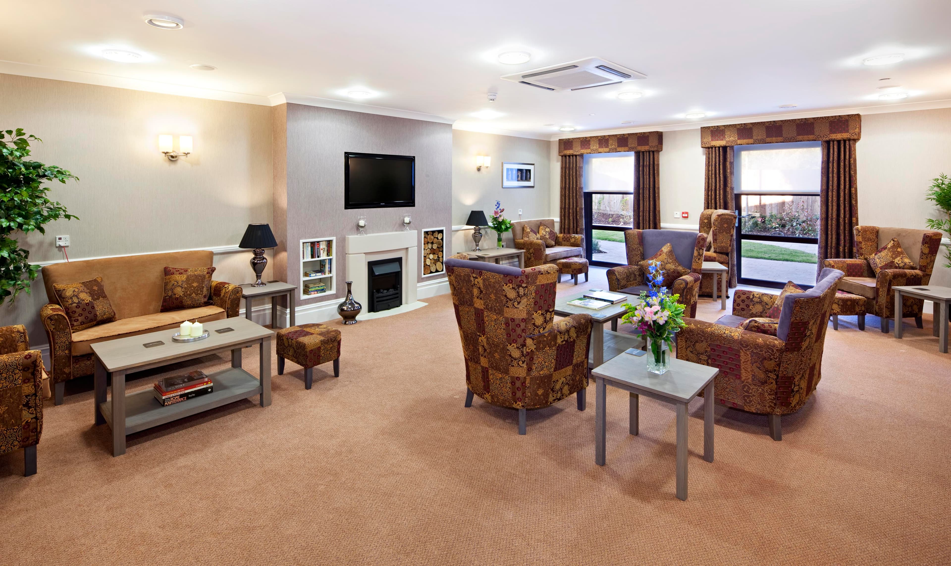 Porthaven Care Homes - Astbury Mere care home 5