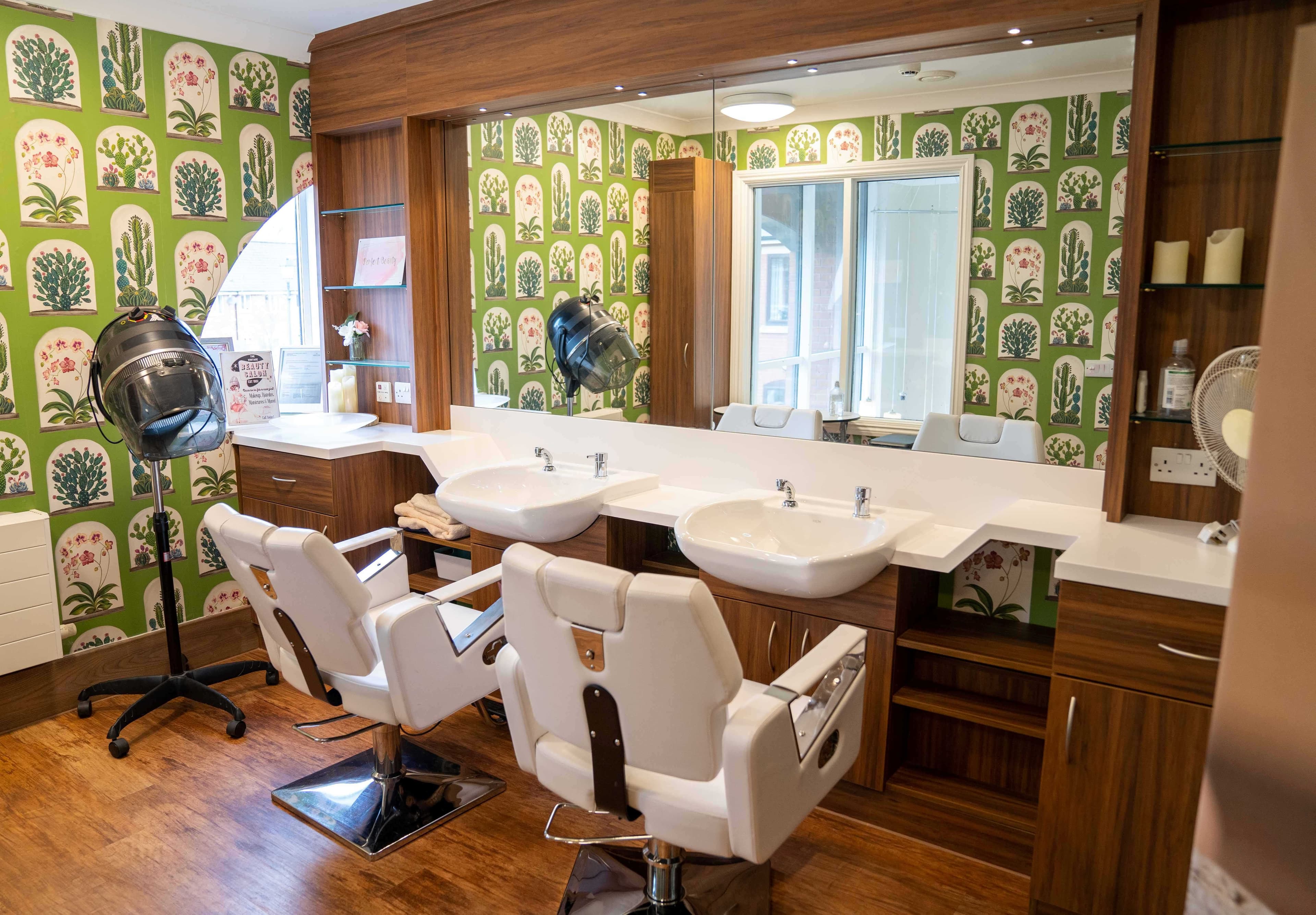 Porthaven Care Homes - Astbury Mere care home - 003
