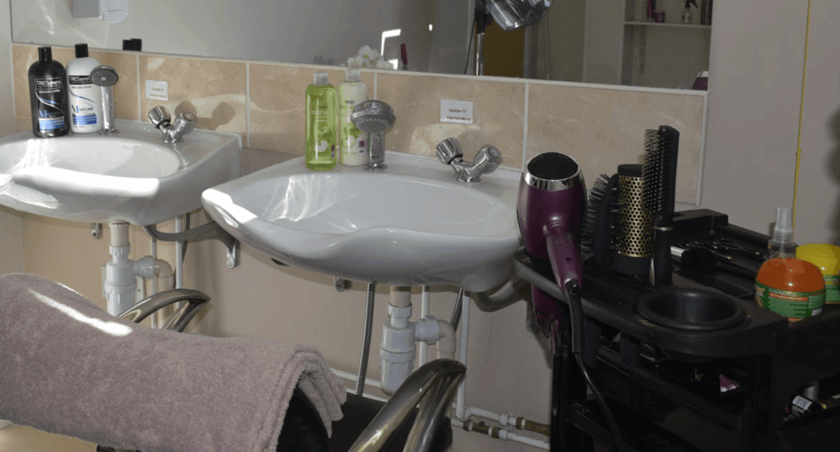 Salon at Primrose Hill Care Home in Huntingdon, Huntingdonshire