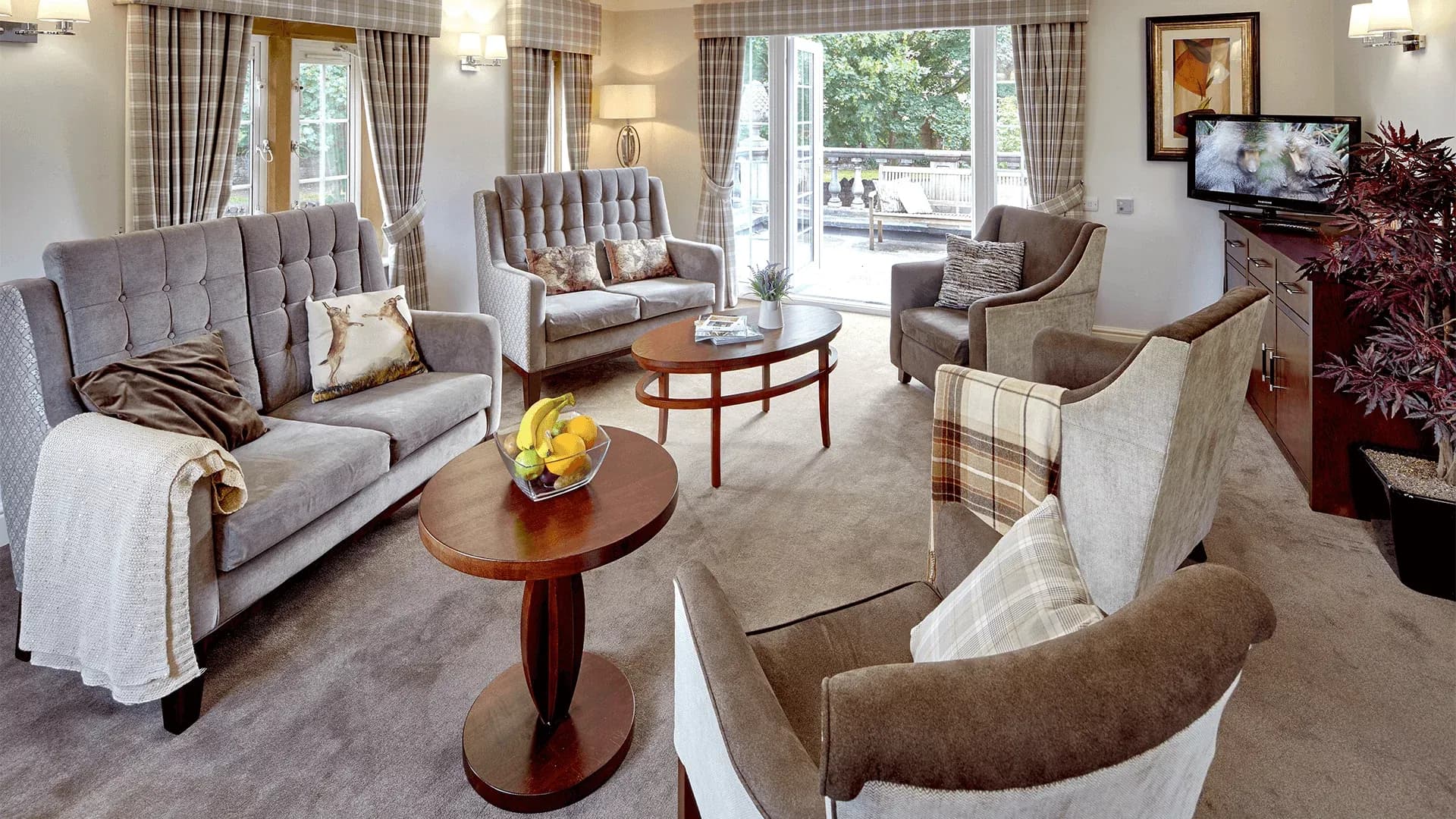 Communal Lounge at Priory Court Care Home in Stamford, South Kesteven 