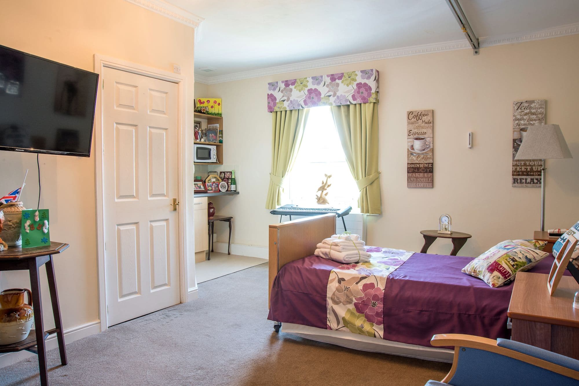 Holmwood Holdings - Quinton Gardens care home 003