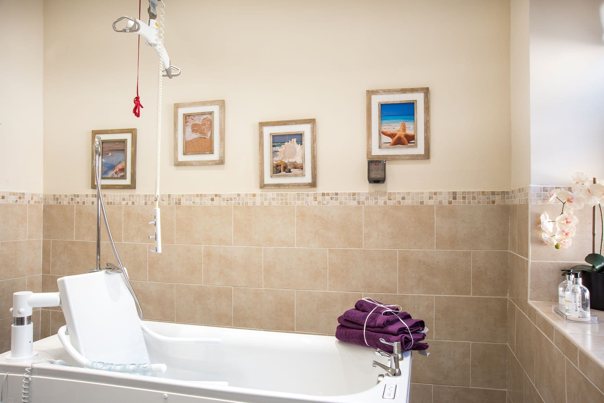 Holmwood Holdings - Quinton Gardens care home - 006