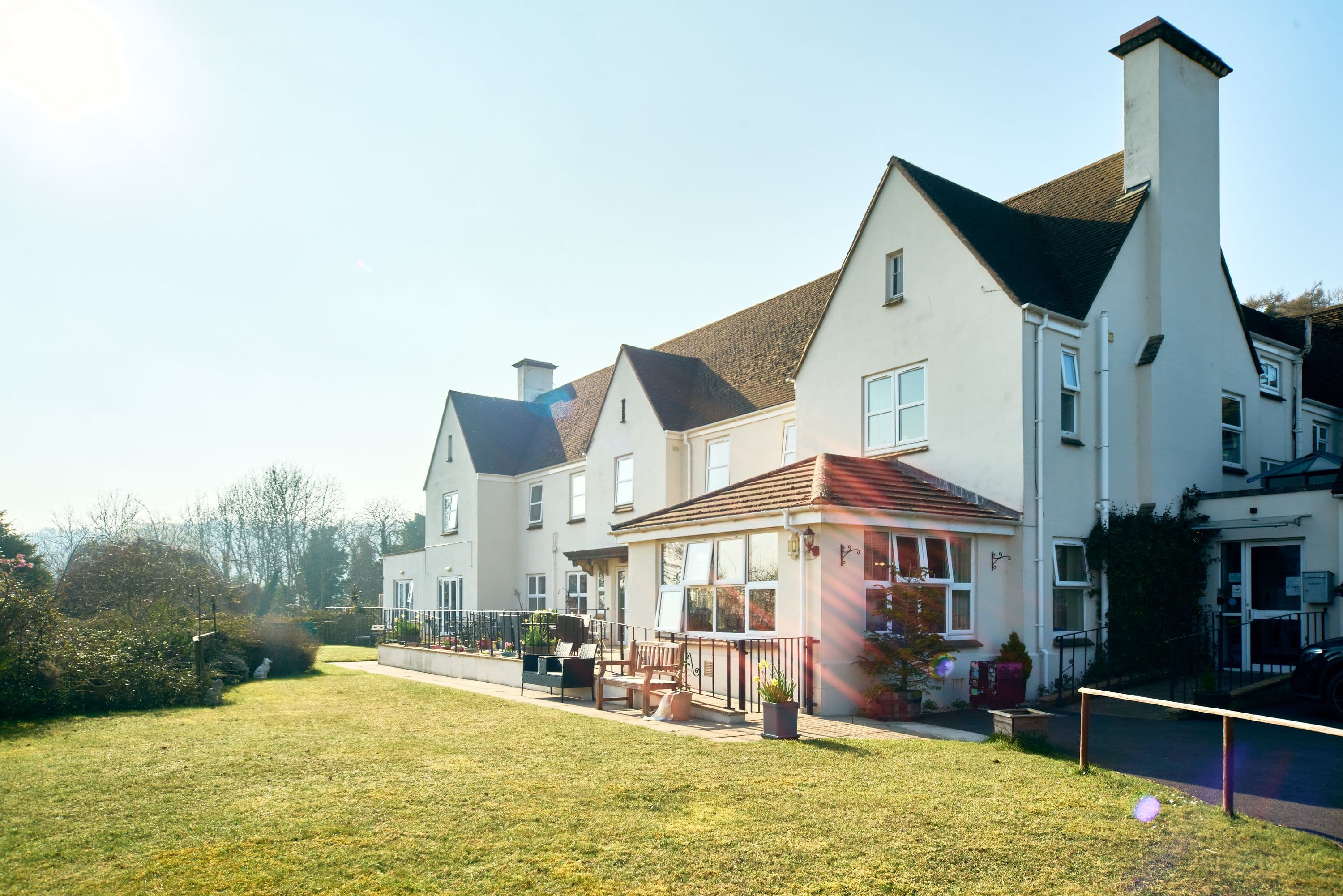 Lilian Faithfull Care - Resthaven care home 3