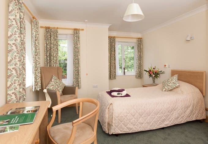 B&M Care - Ryeview Manor care home - 004