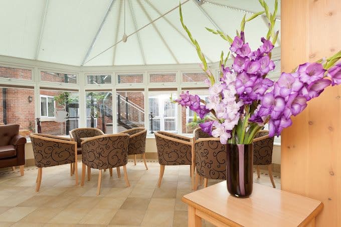 B&M Care - Ryeview Manor care home 3
