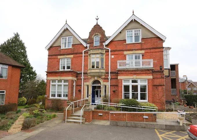 Abbeyfield Living Society - Boldre House in 35 Manor Road, Salisbury, Wiltshire, England, SP1 1JT - 000