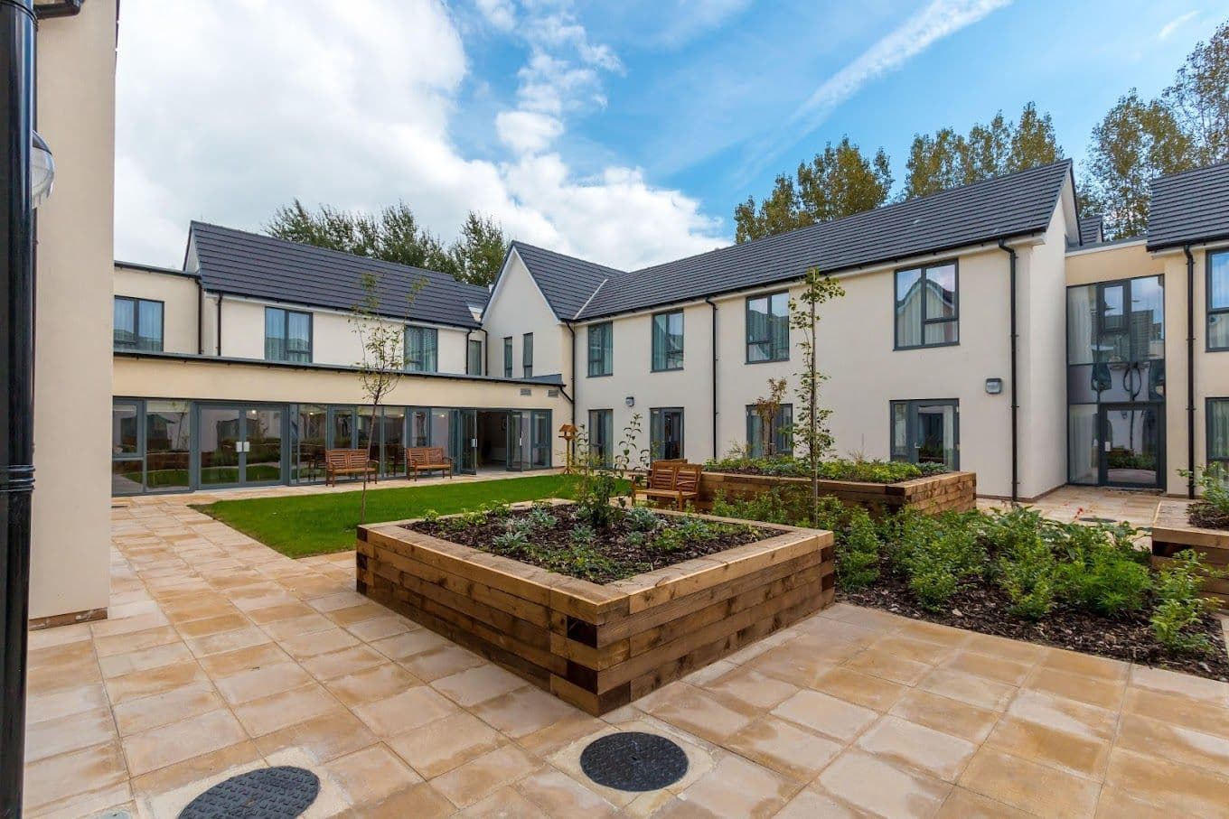 Exterior of Scarlet House Care Home in Stroud, Gloucestershire