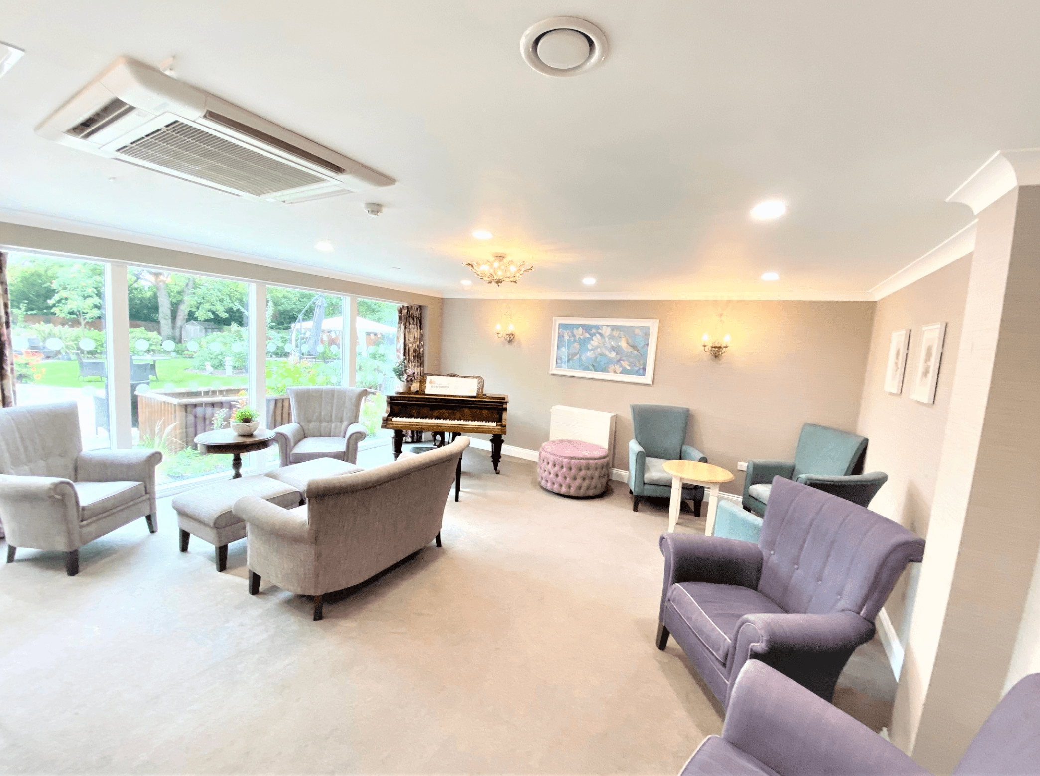 Lounge of Cambridge Manor care home in Cambridge, Cambridgeshire