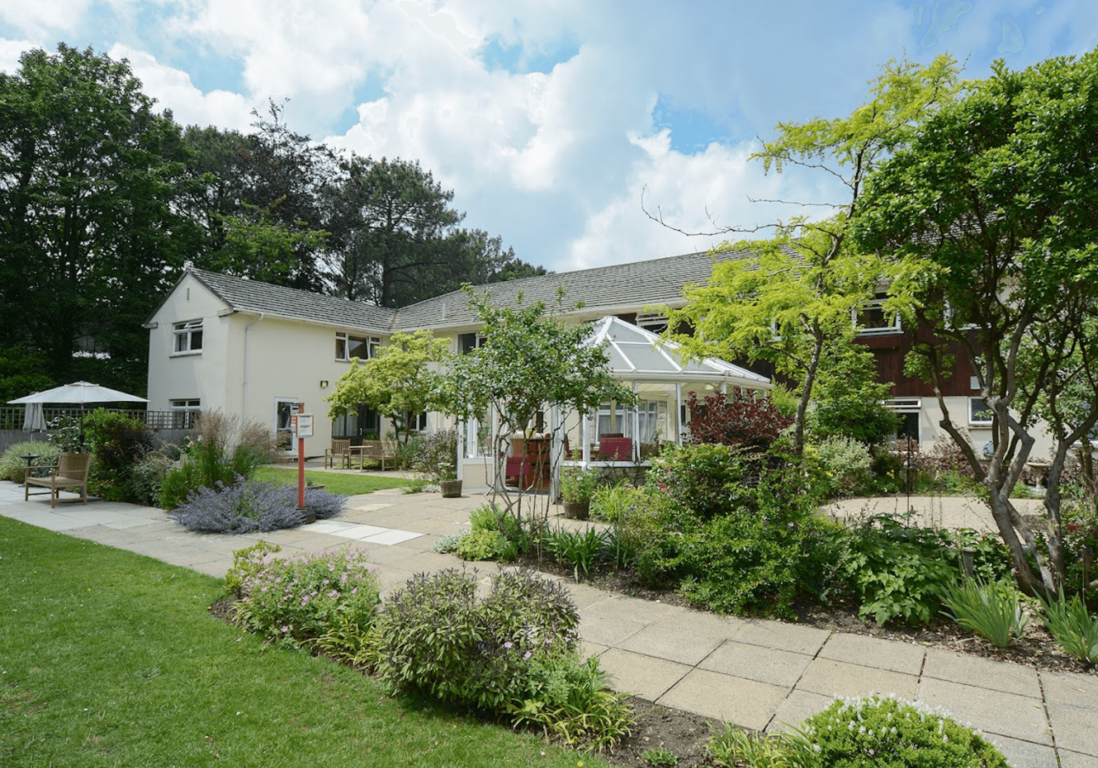 Exterior of Elizabeth House care home in Poole, Hampshire