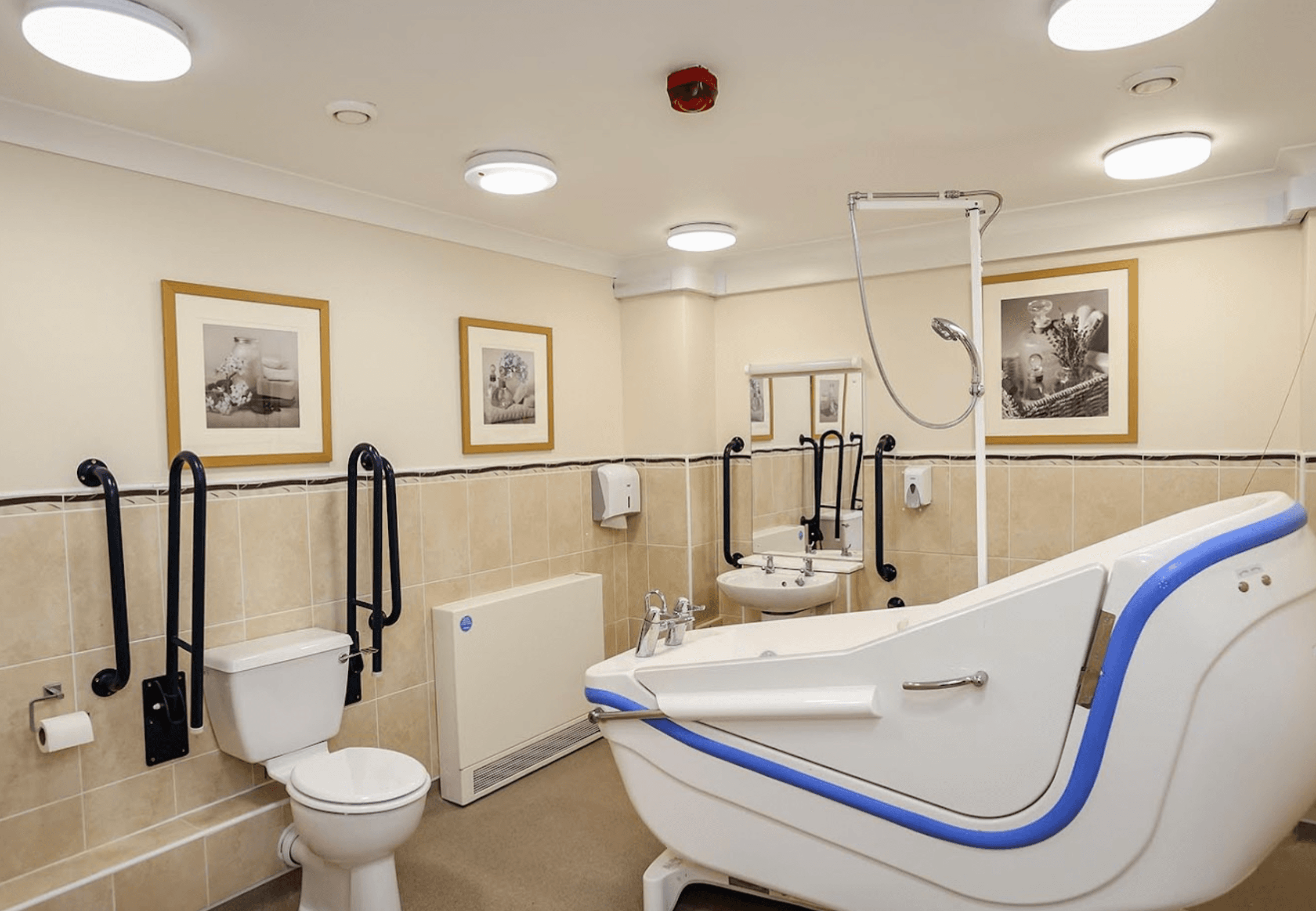 Bathroom of Fern Brook Lodge care home in Gillingham, Dorset