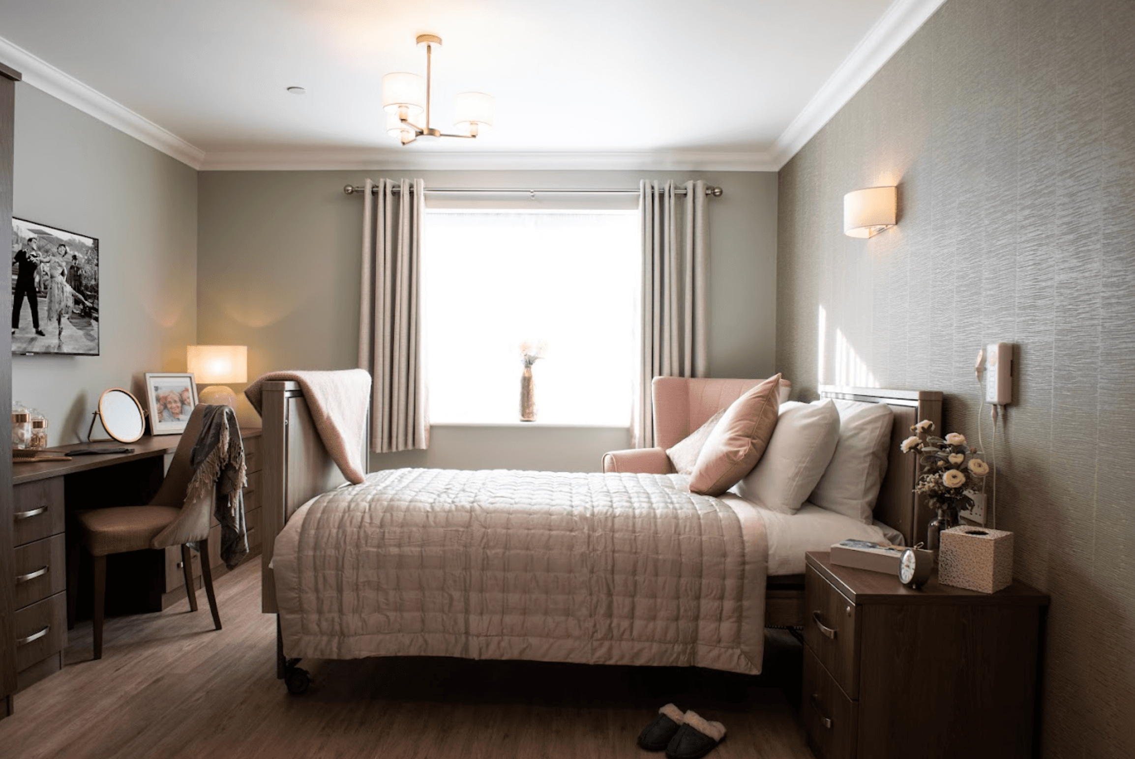 Bedroom of Burford Grange care home in Rickmansworth, Hertfordshire 