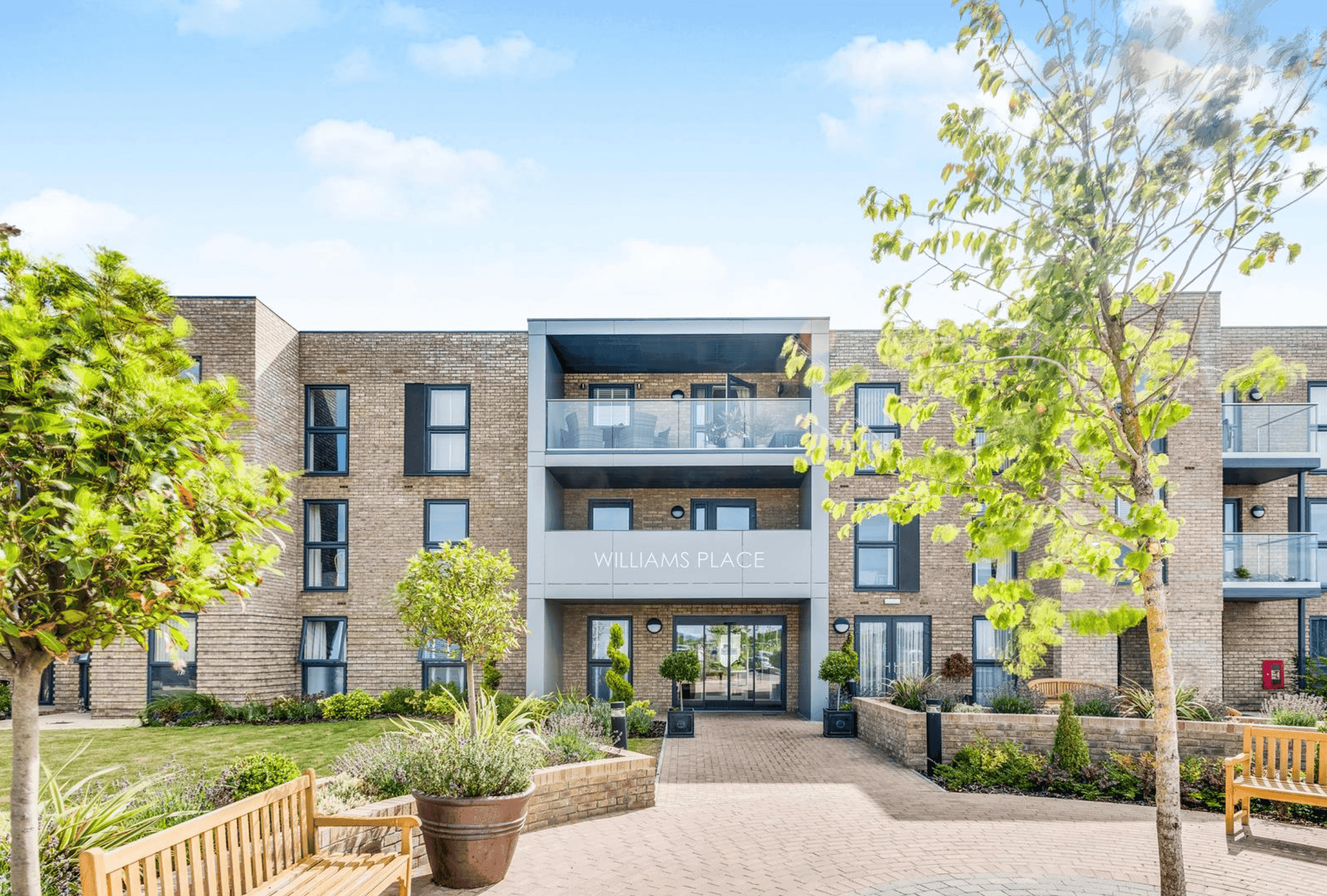 Exterior of Williams Place retirement living in Didcot, Oxfordshire