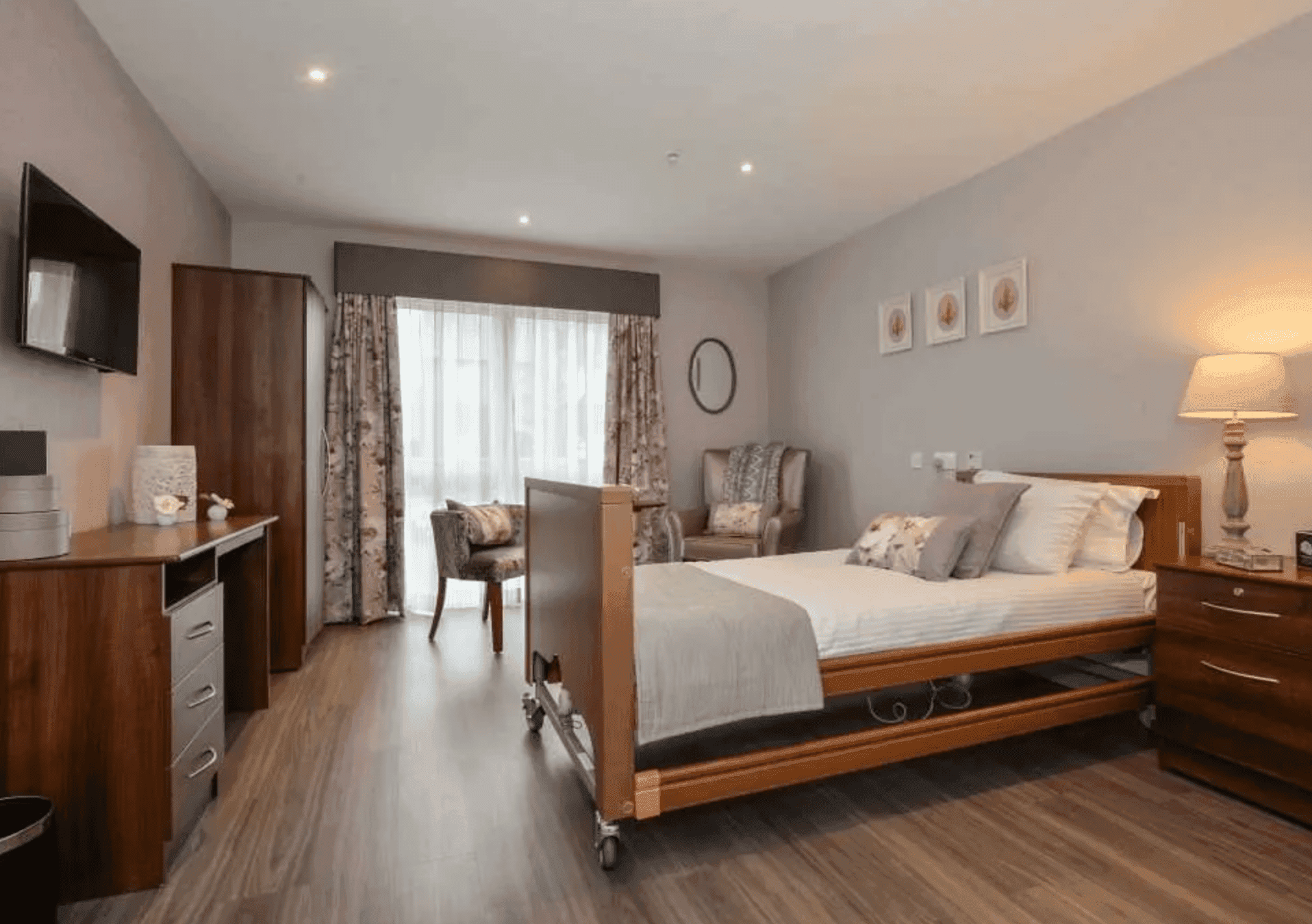 Bedroom of Grappenhall Manor in Warrington, Cheshire