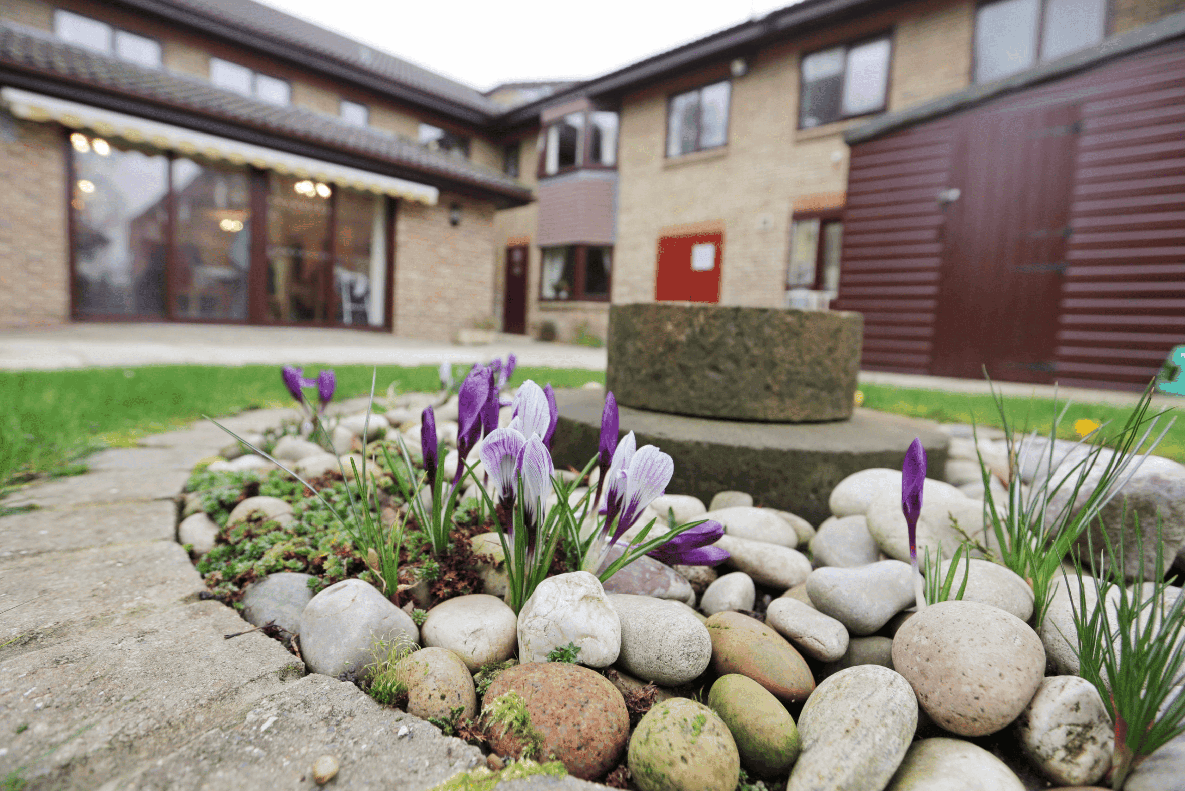 Exterior of Queen Elizabeth House in Bromley, London