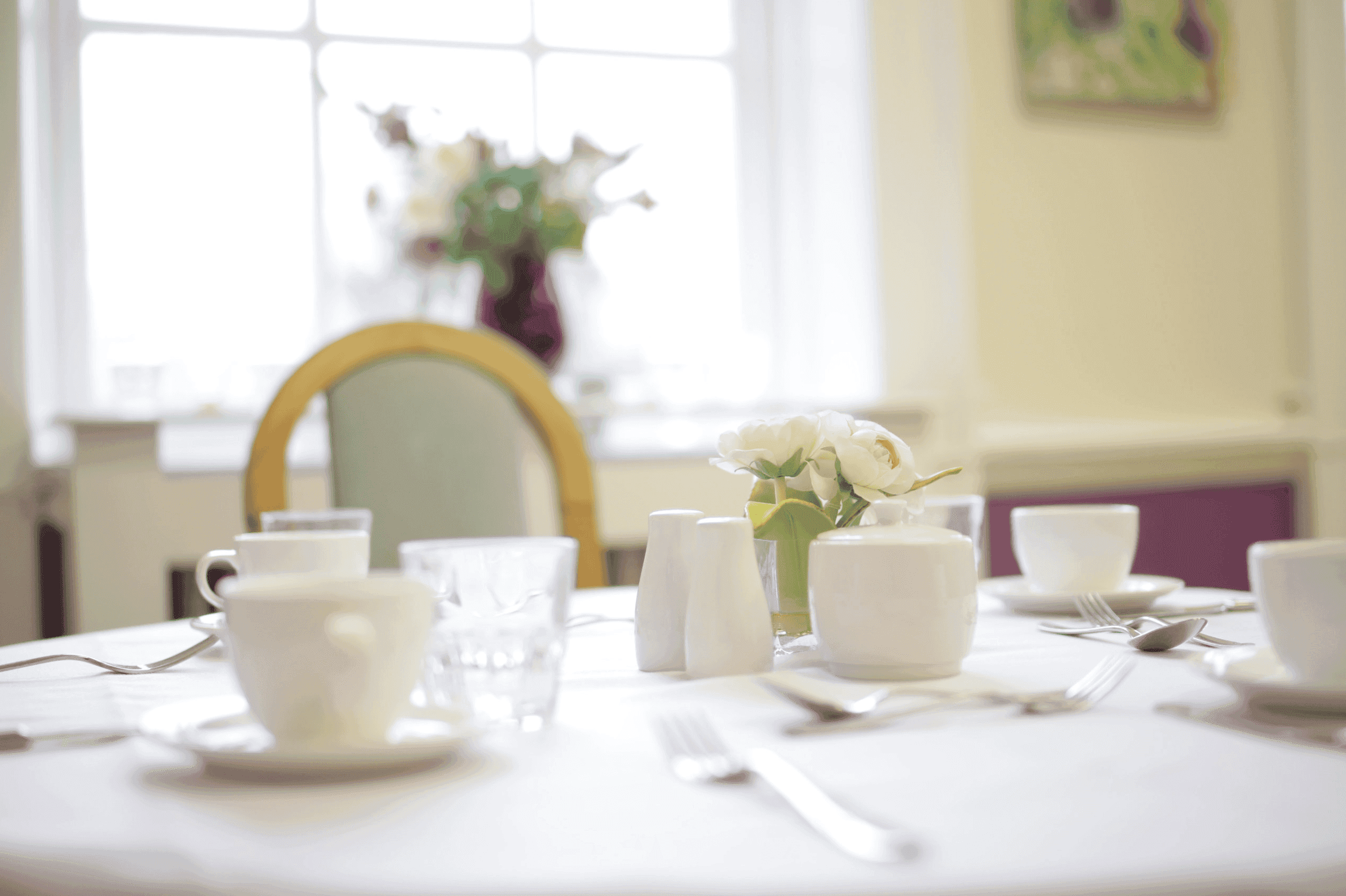 Dining room of Sharnbrook House in Bedford, Bedfordshire