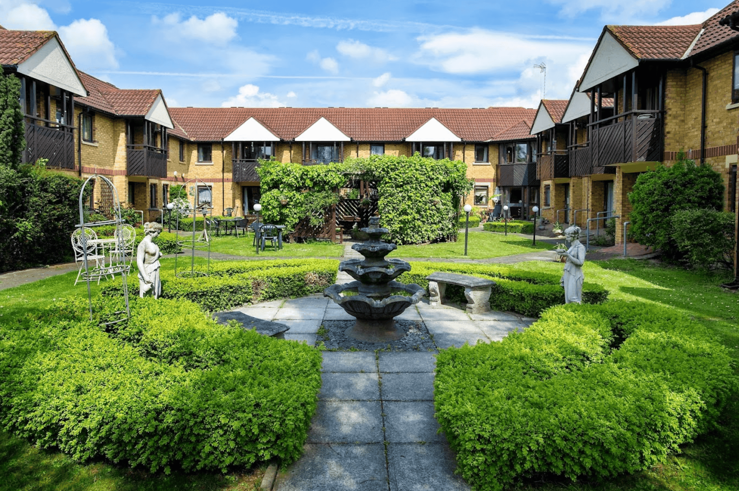 Exterior at Shaftesbury Court, Erith, Kent