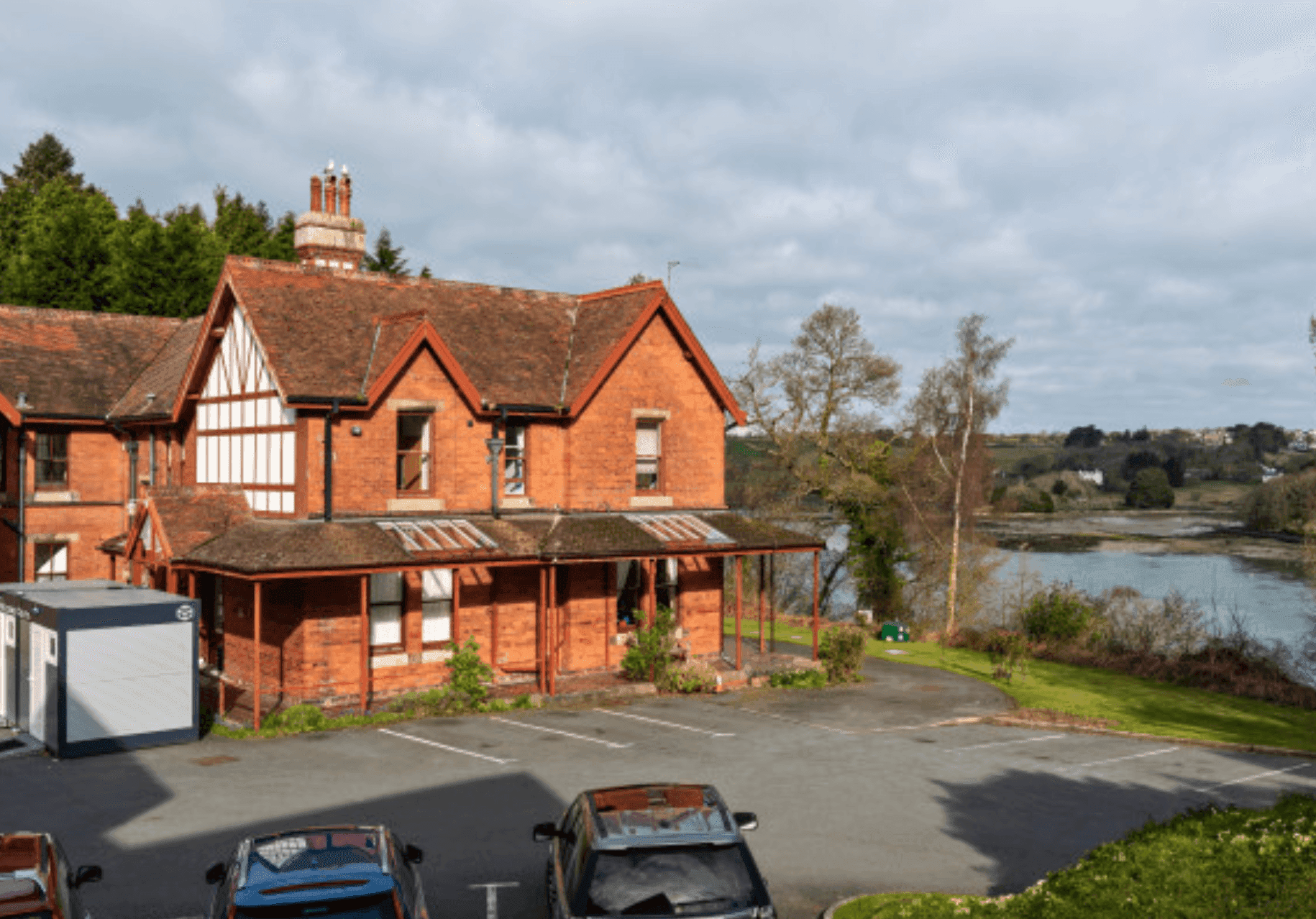 Exterior of Ceris Newydd in Bangor, Wales