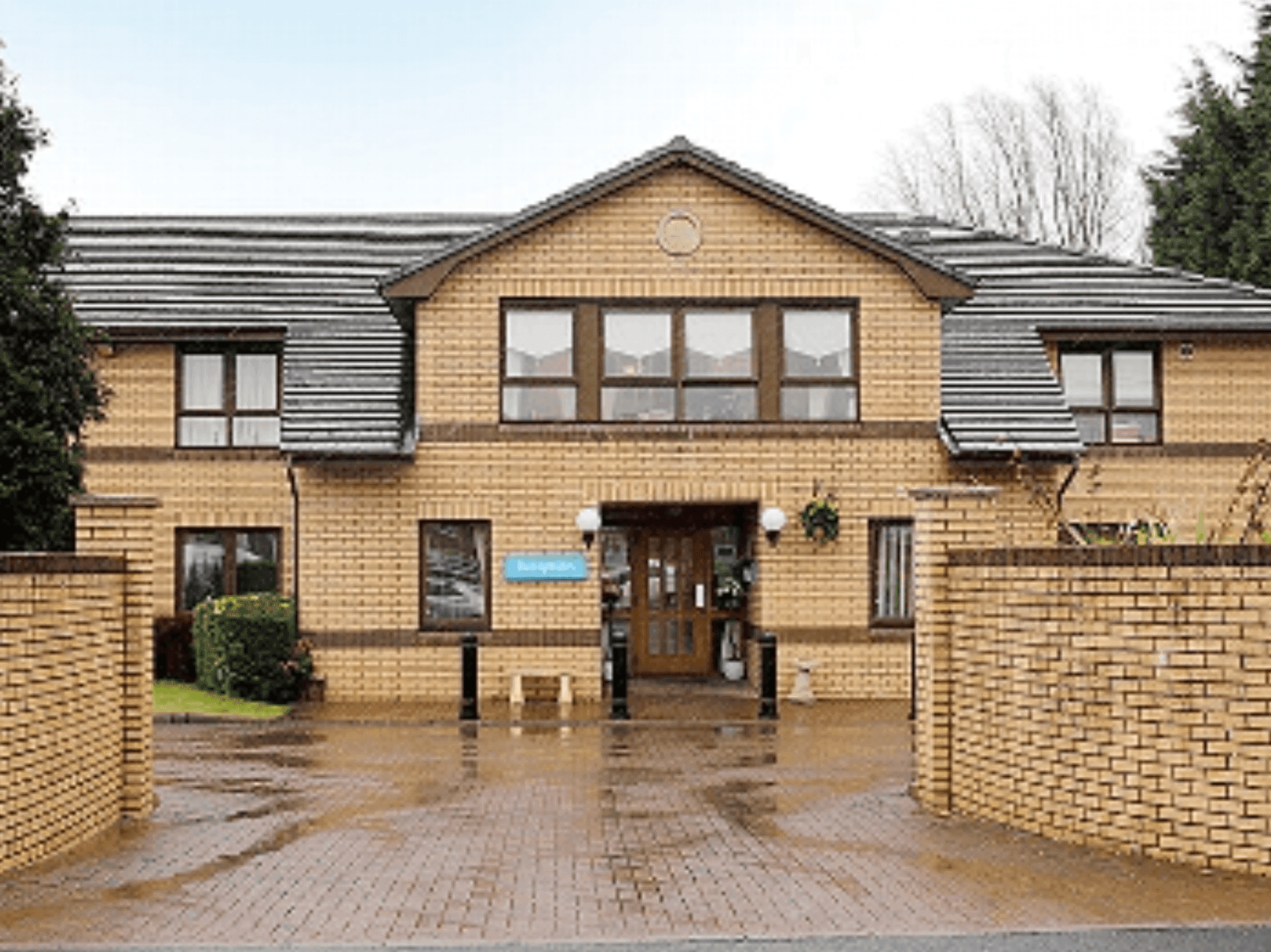 Exterior of Deanfield Care Home in Glasgow, Scotland