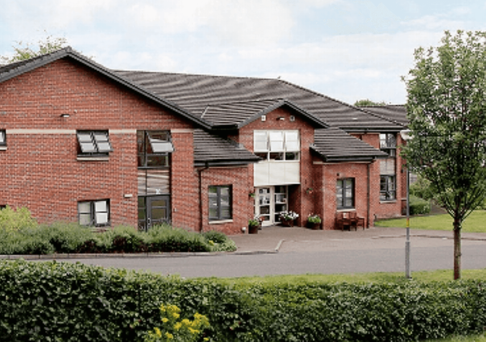 Exterior of Craigbank Care Home in Glasgow, Scotland